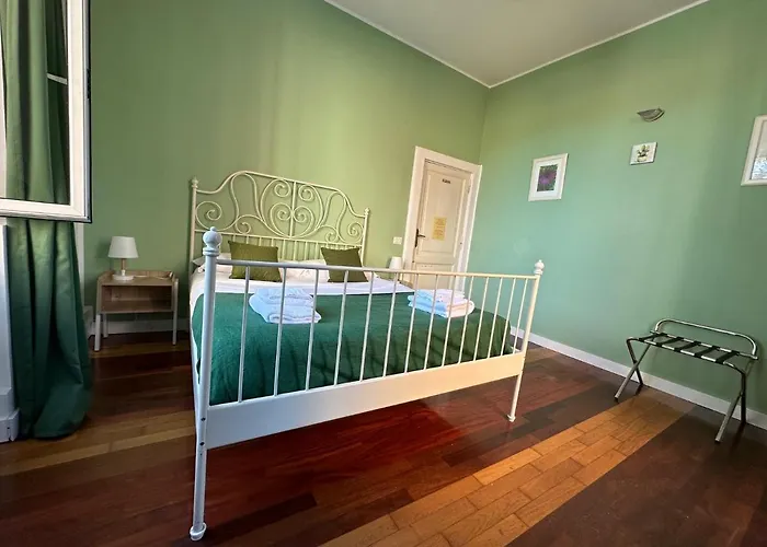 Vatican Garden House 4*
